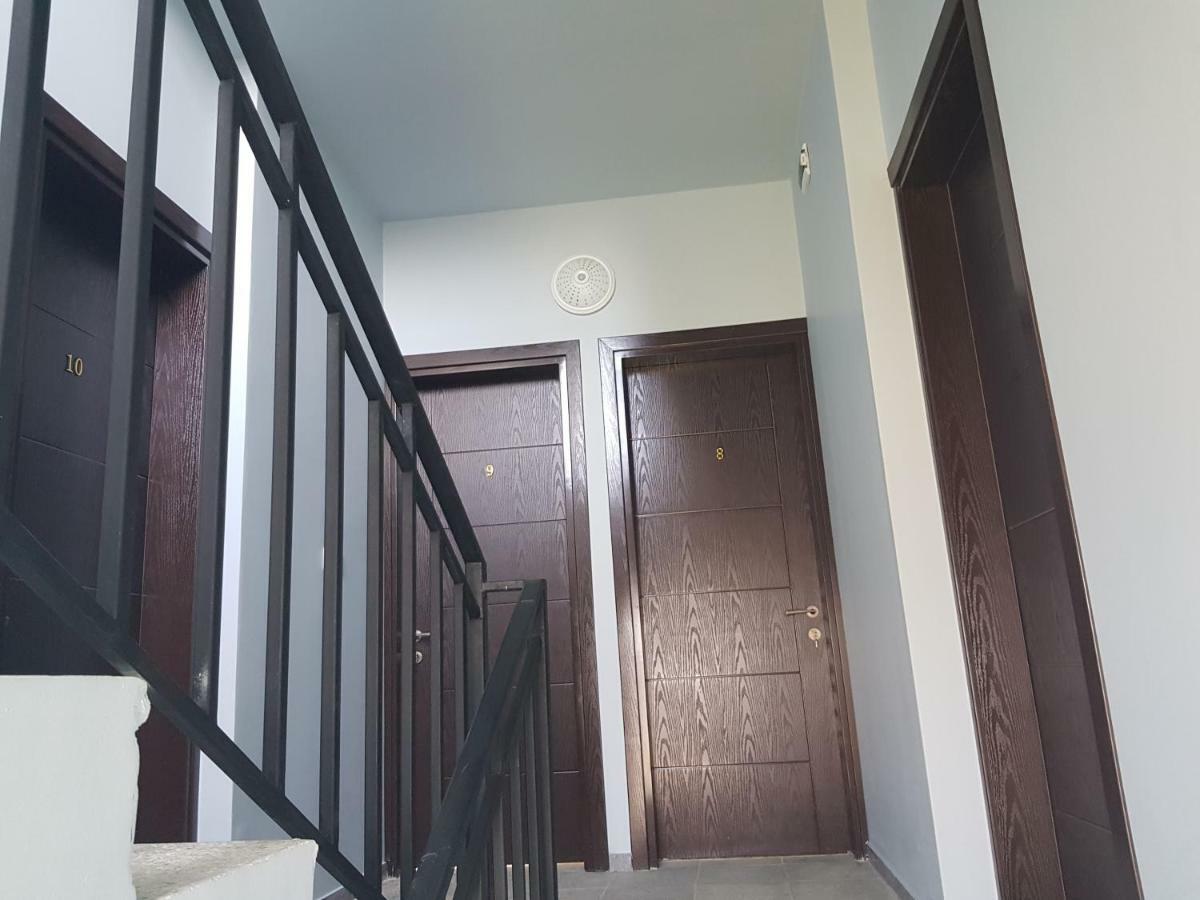 Femily Hotel In Batumi Mareti Str 2 Exterior photo